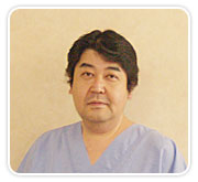 院長 : 湊 元也